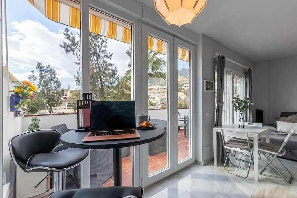 797Holidayrentals- Apartamento En Torremuelle Con Terraza Y Piscina Benalmadena